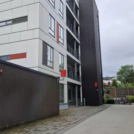 Flott 3-roms Med Sentral Beliggenhet Naer Lillestrom
